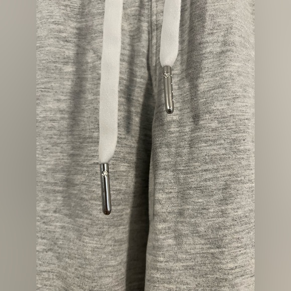 Lululemon Warm Down Jogger II Heathered Core Medium Grey size 12 worn once EUC - Picture 12 of 12